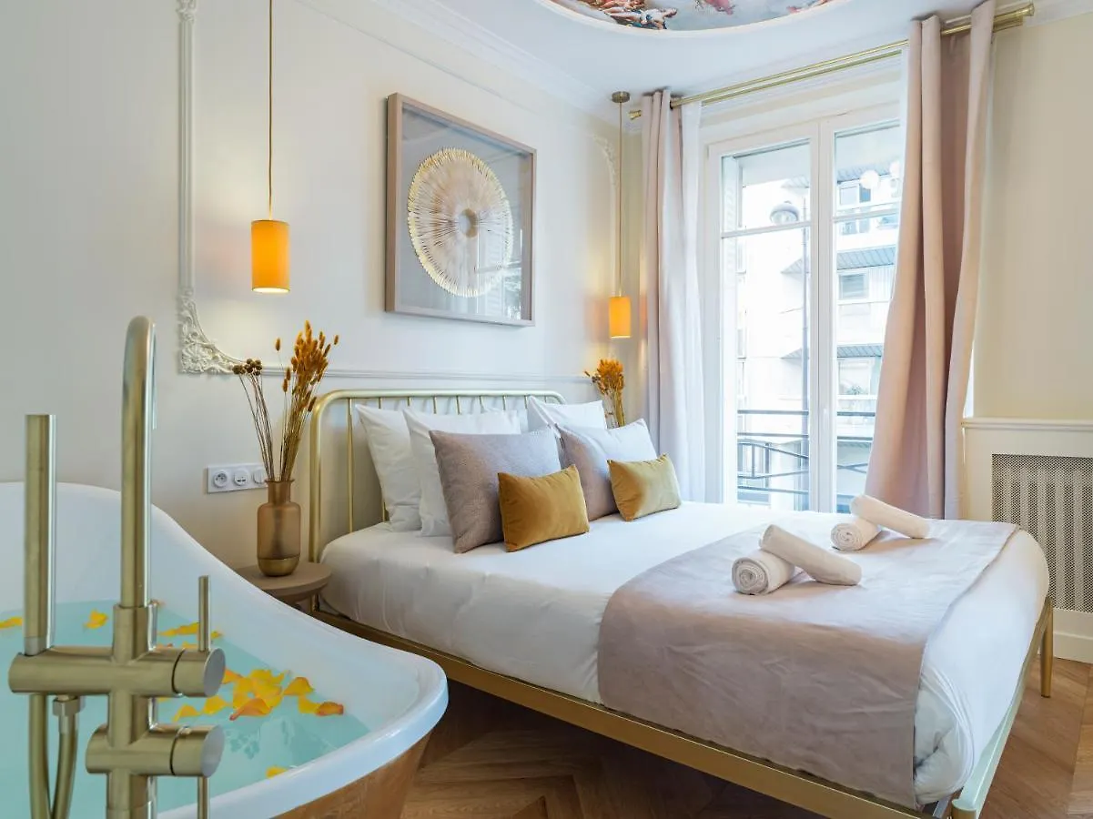 The Gatsby Suite Paris