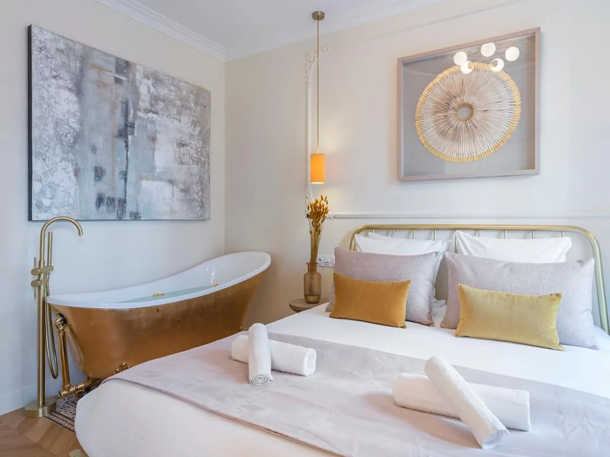 Apartment The Gatsby Suite Paris France
