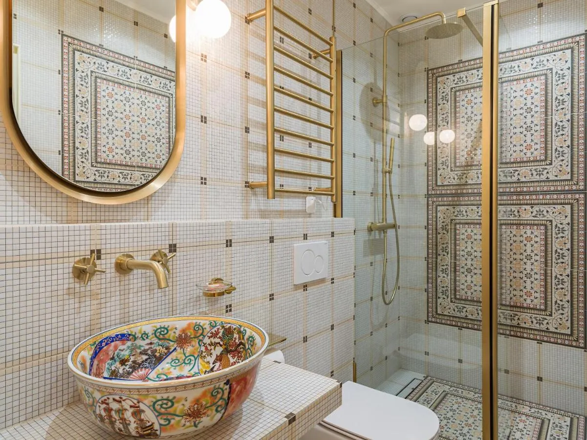 The Gatsby Suite Paris Apartment