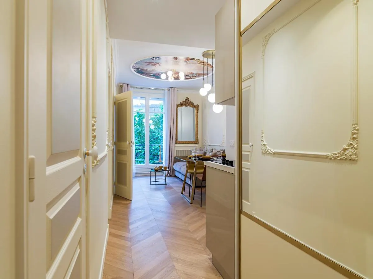 The Gatsby Suite Paris